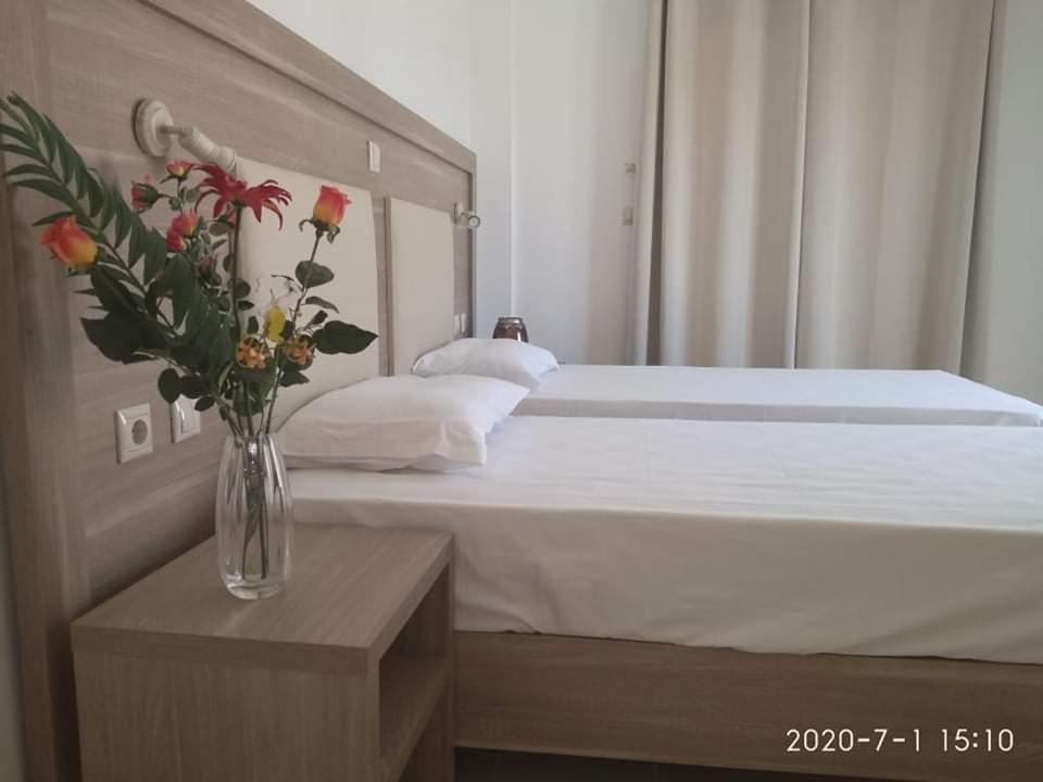 Kelly Apartments Ипсос Экстерьер фото