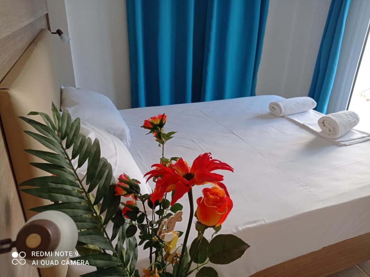 Kelly Apartments Ипсос Экстерьер фото
