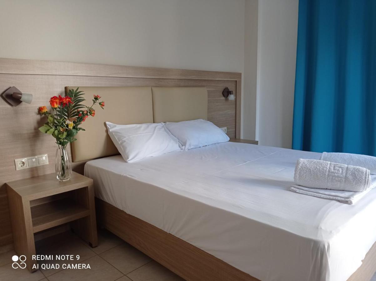 Kelly Apartments Ипсос Экстерьер фото