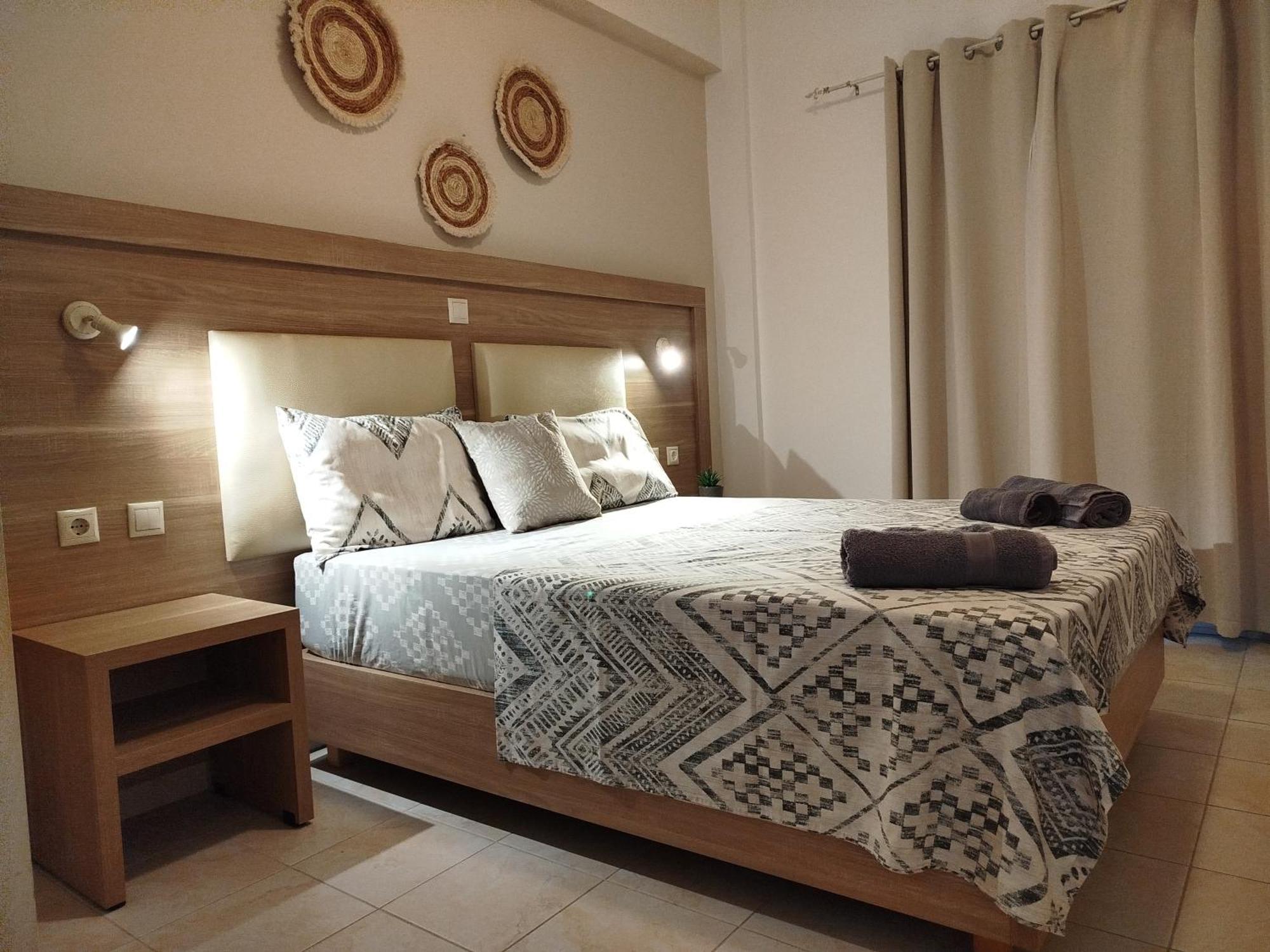 Kelly Apartments Ипсос Экстерьер фото